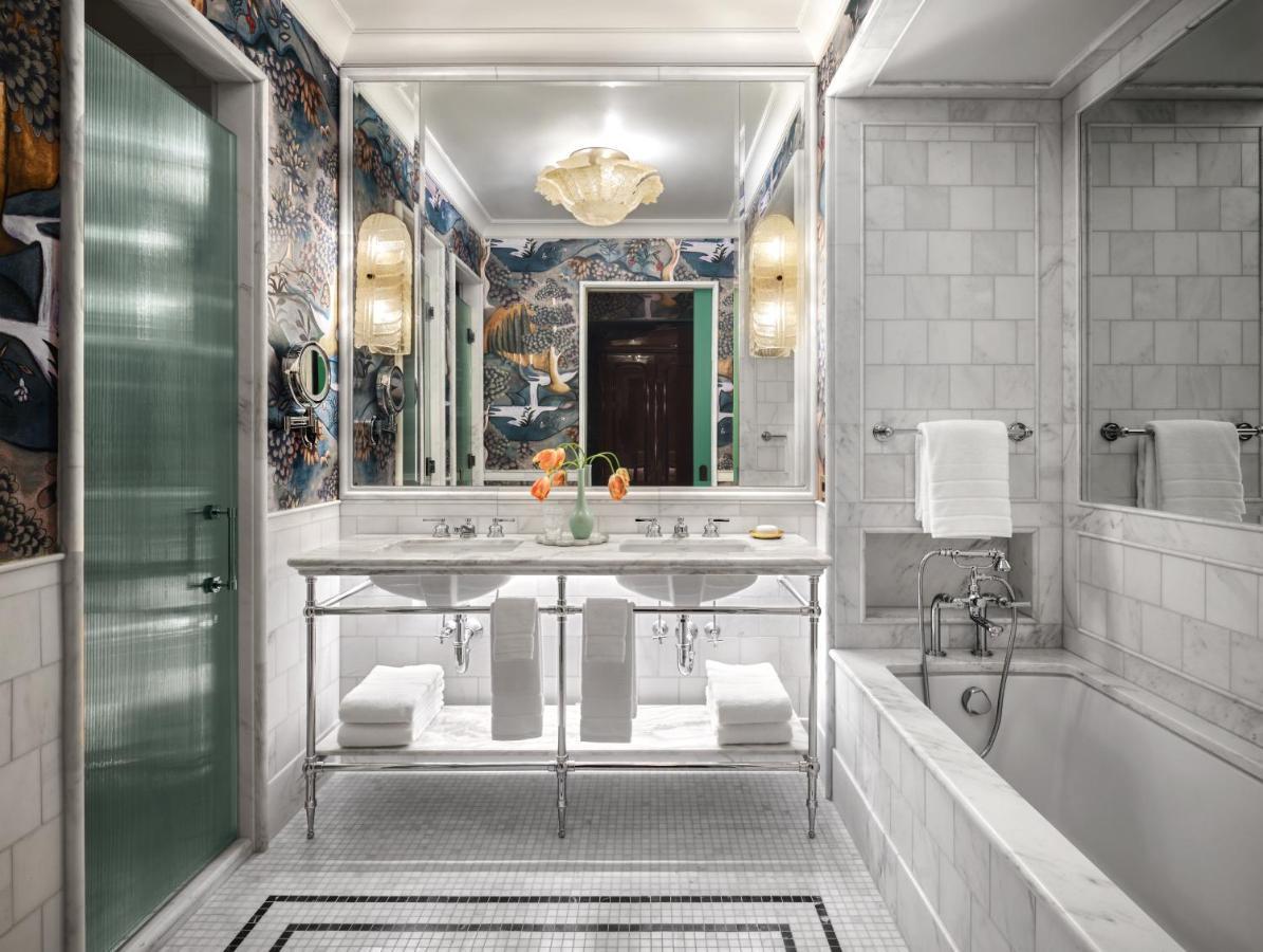 Mansion Suite