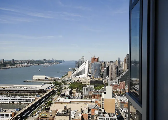 Global Luxury Suites At Sky New York